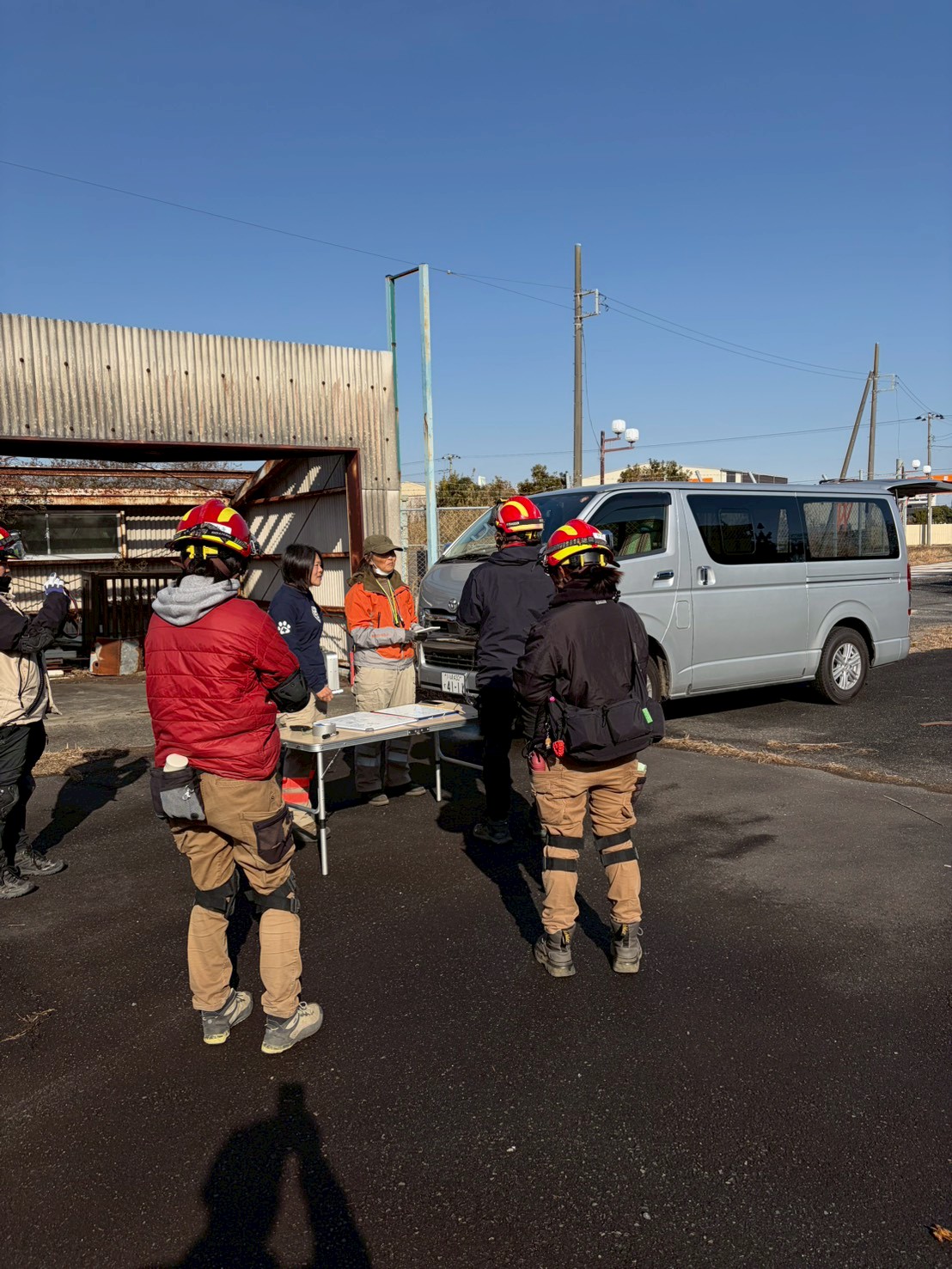 各捜索チームの情報共有